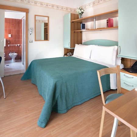 Hotel Sampaoli Bellaria-Igea Marina Bagian luar foto