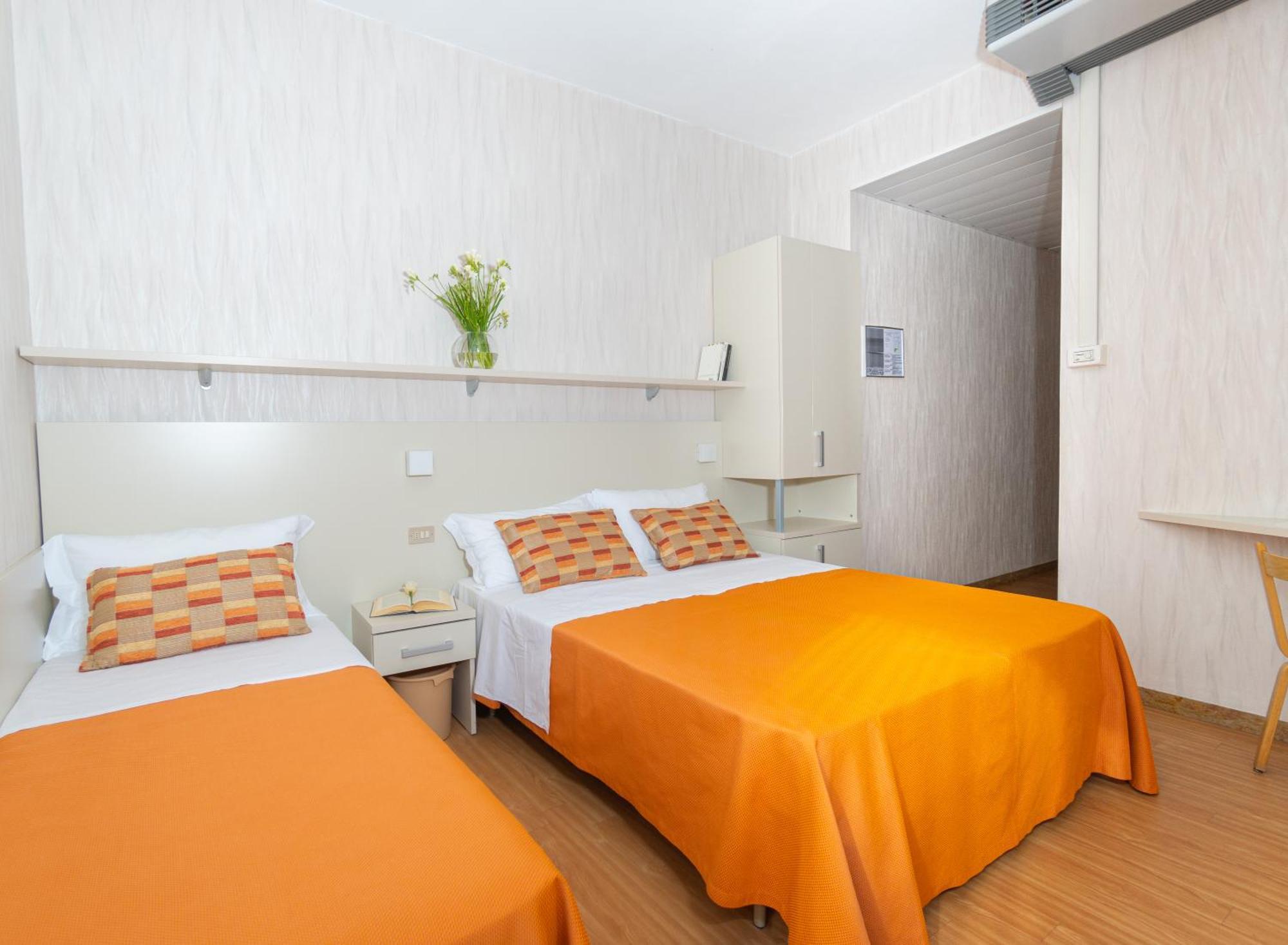 Hotel Sampaoli Bellaria-Igea Marina Bagian luar foto