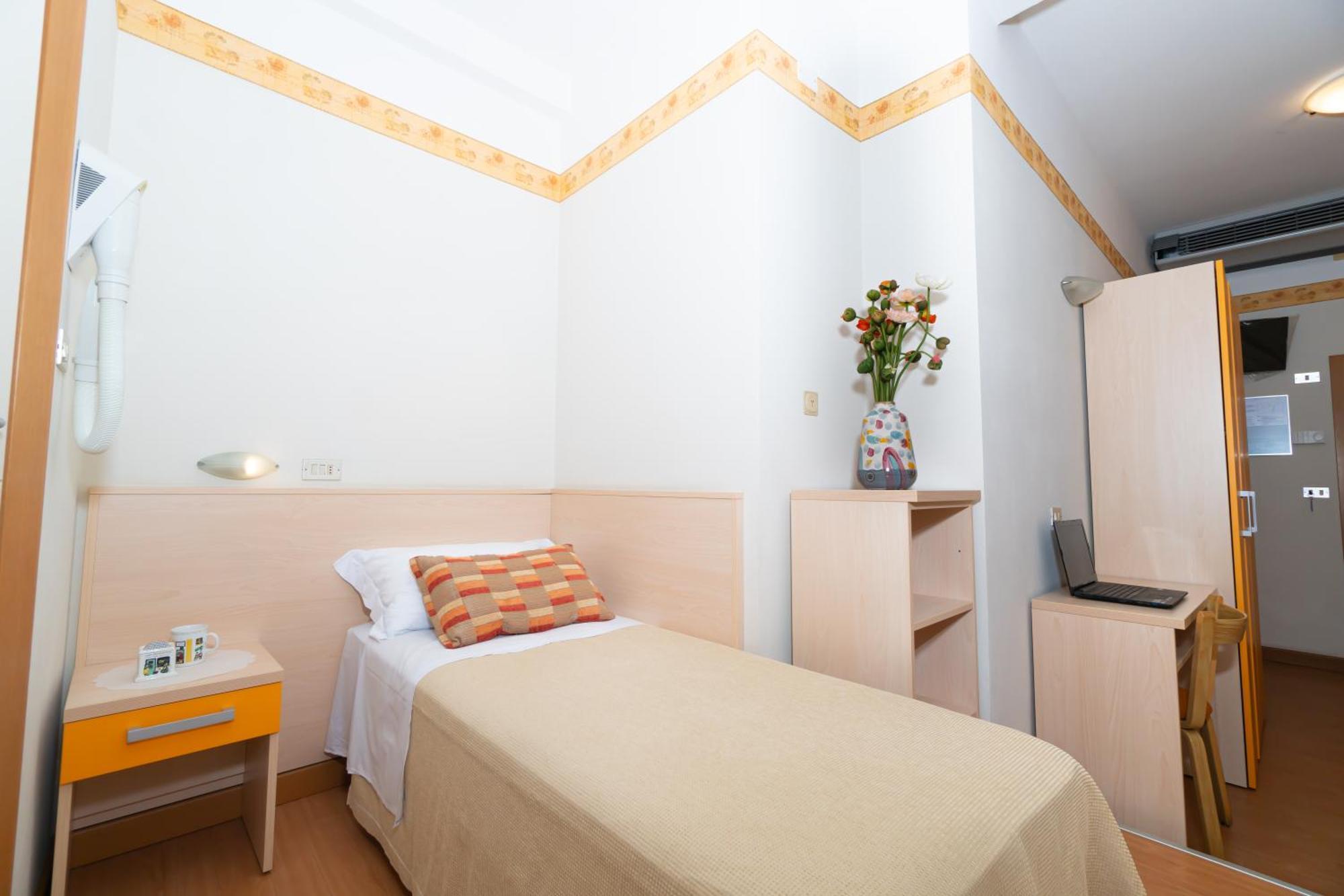 Hotel Sampaoli Bellaria-Igea Marina Bagian luar foto
